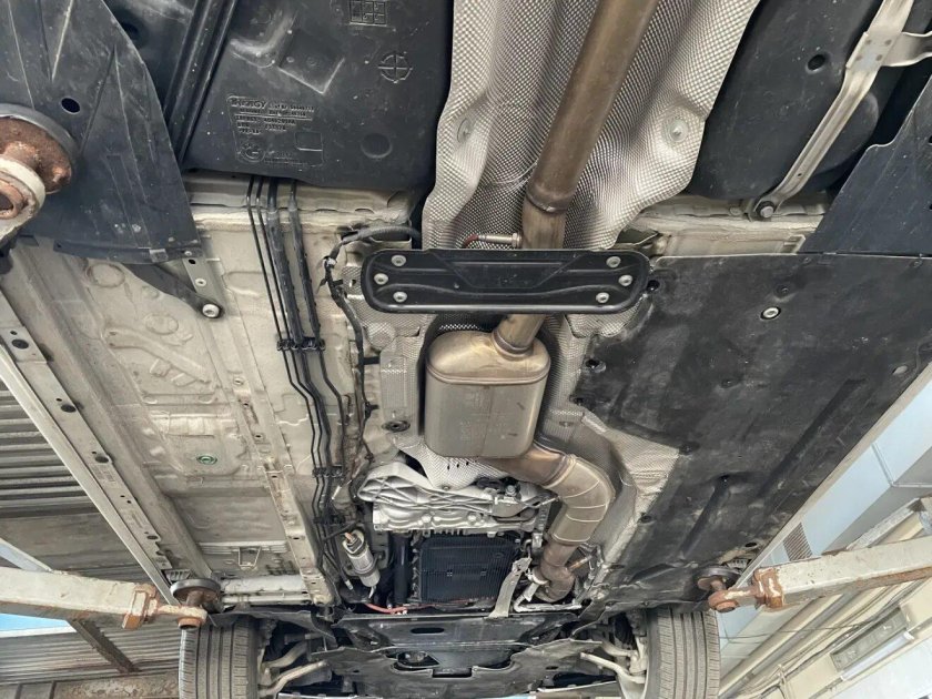 Днище октавия а7