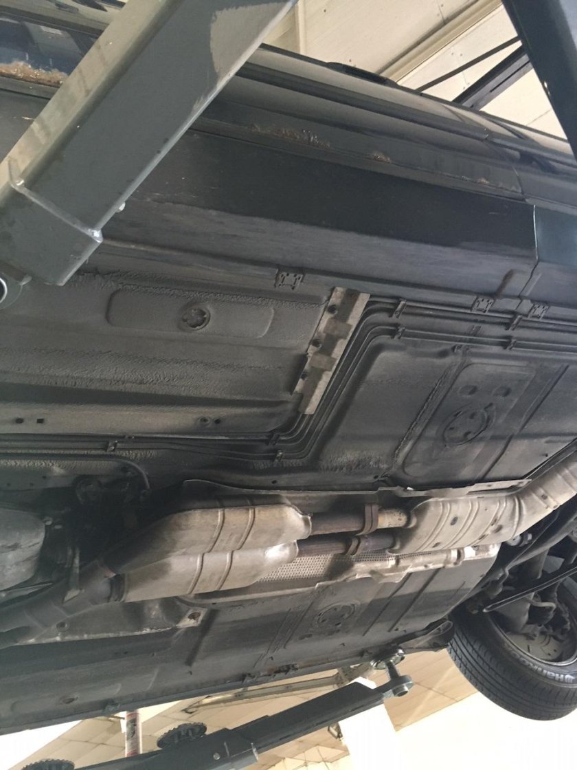 Защита днища БМВ е60