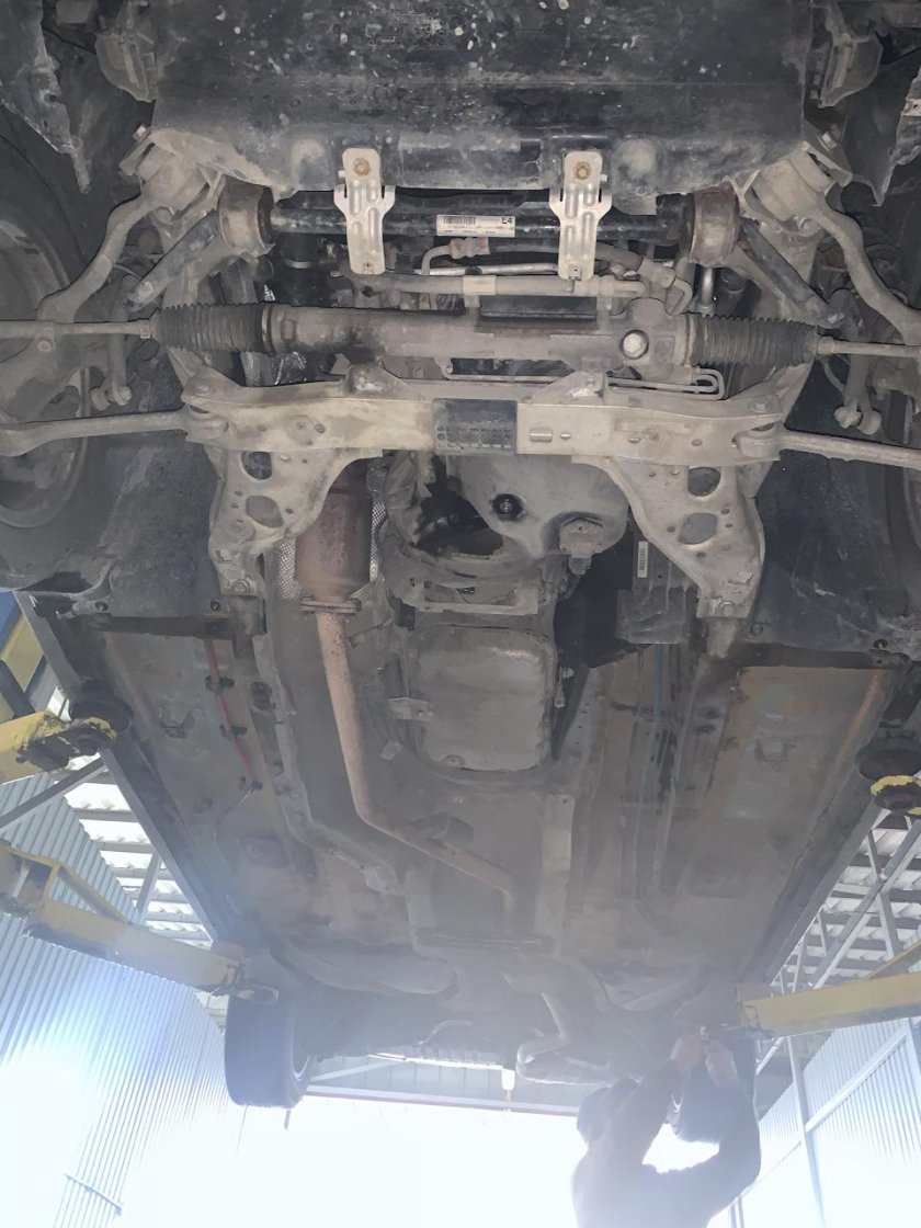 Днище автомобиля