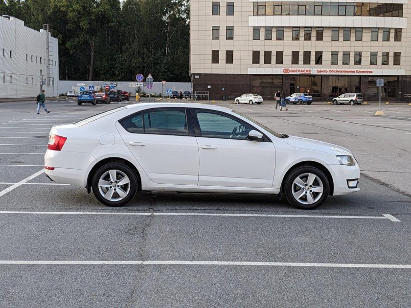 Октавия а7 лифтбек