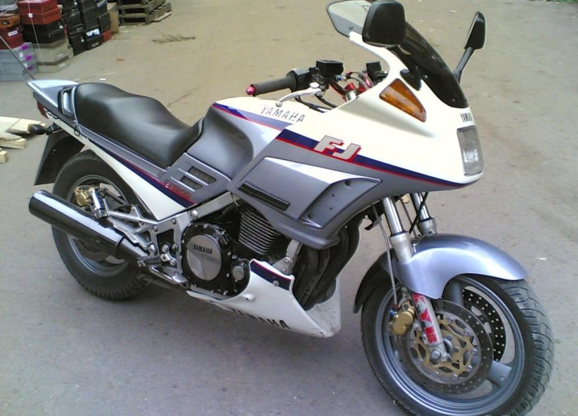 Yamaha fj1200
