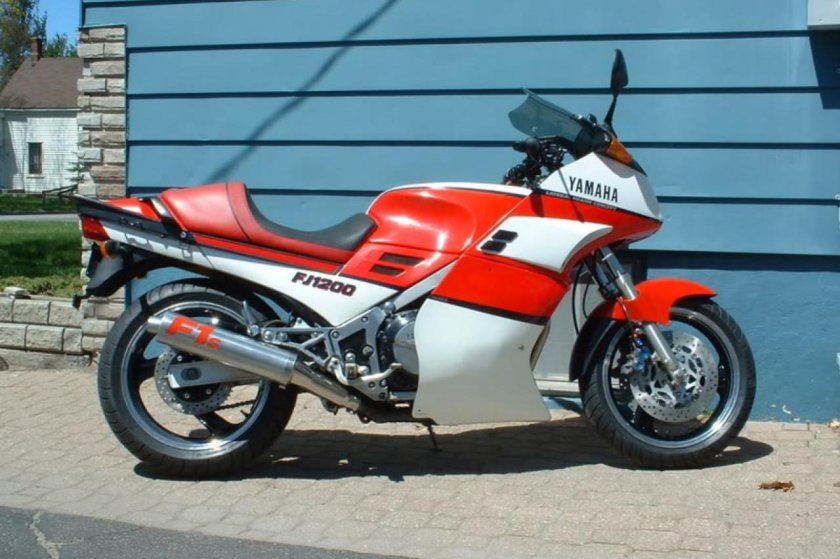 Ямаха FJ 1200