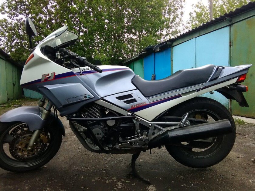 Yamaha fj1200
