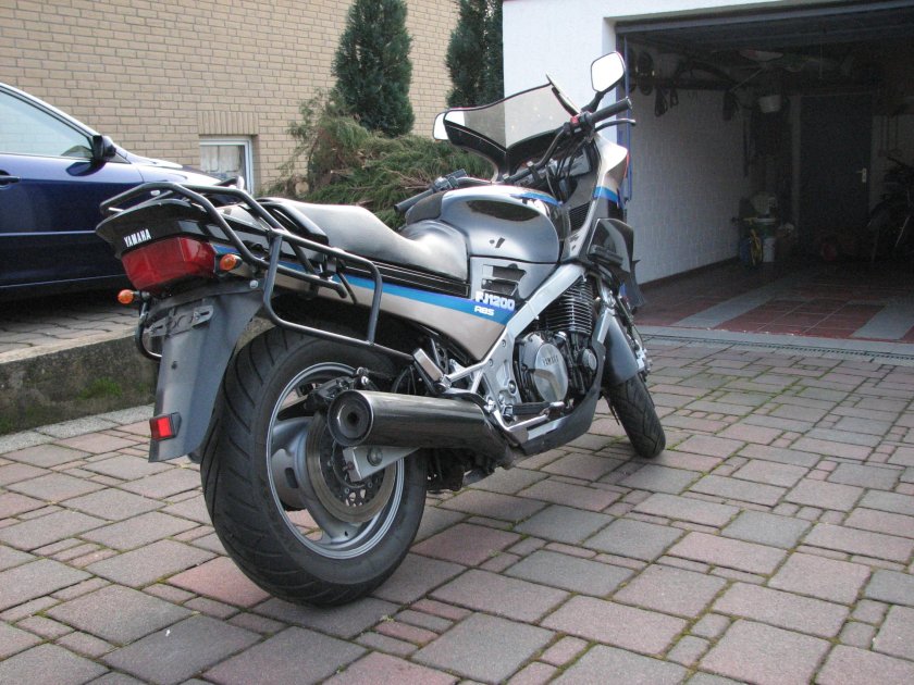 Yamaha fj1200
