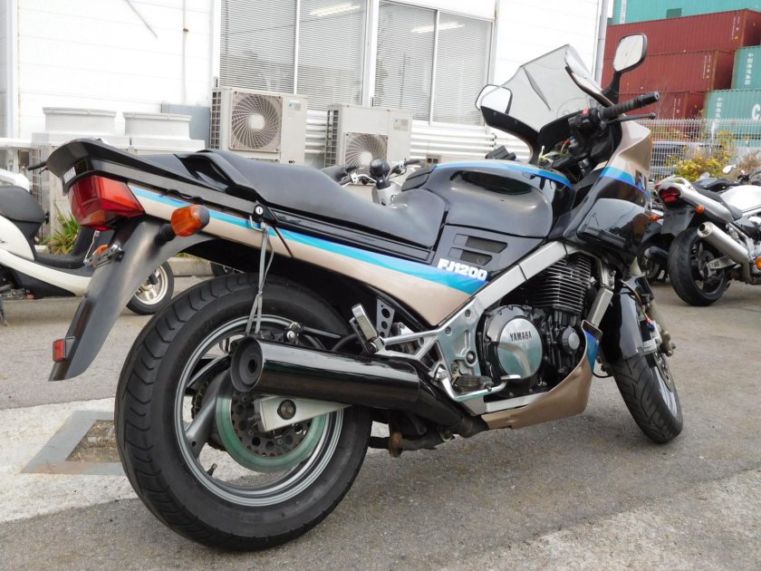 Yamaha fj1200