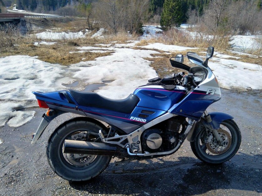 Yamaha fj1200