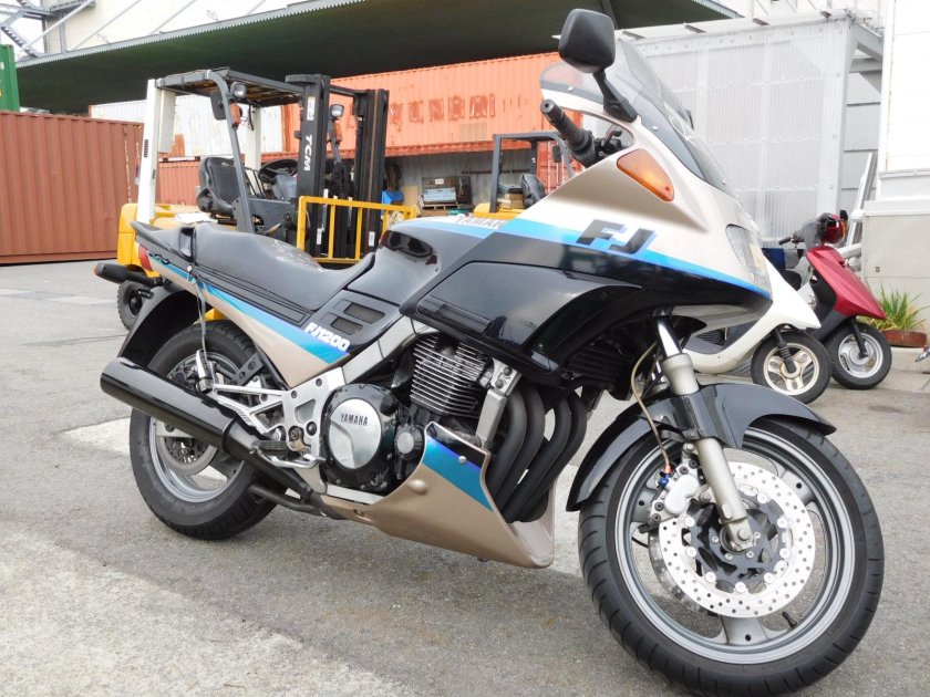 Ямаха FJ 1200