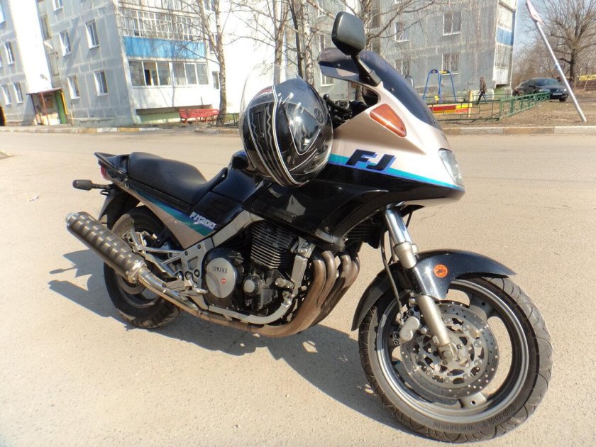 Yamaha fj1200