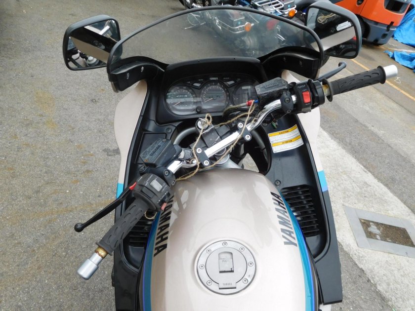 Yamaha fj1200 руль