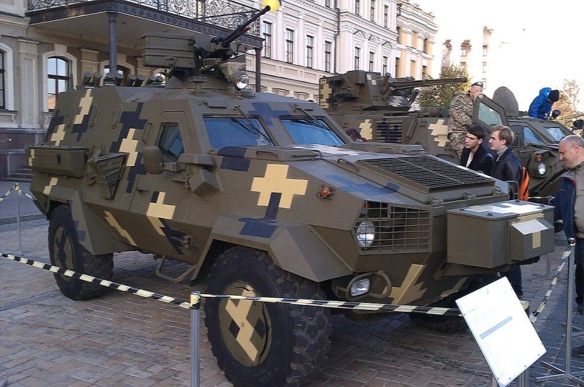 Украинский бронеавтомобиль дозор-б