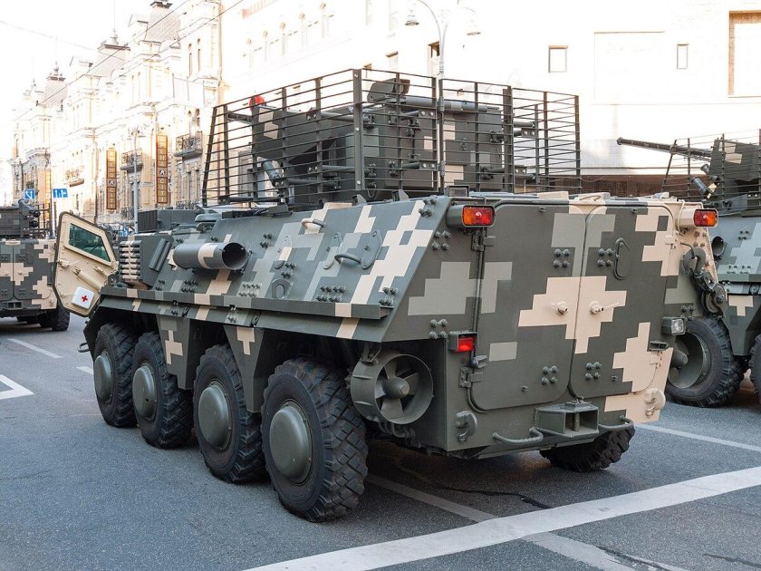 Пиксельный камуфляж на технике ВСУ