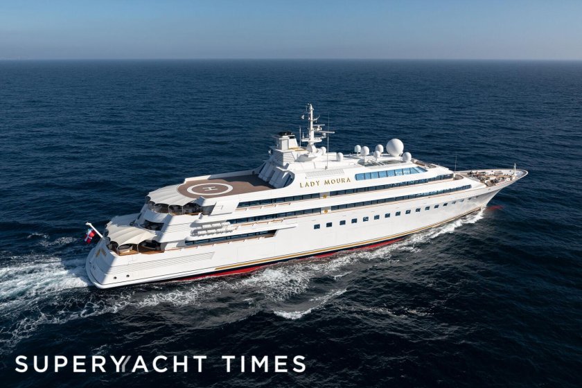 Lady Moura яхта
