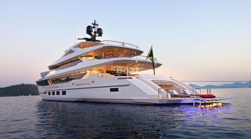 Fraser Yachts