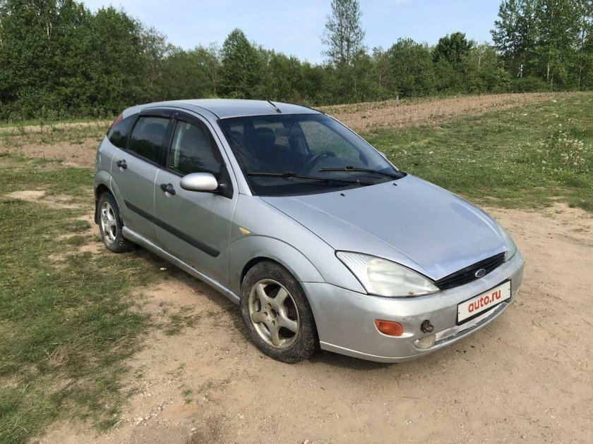 Форд фокус 1 белый