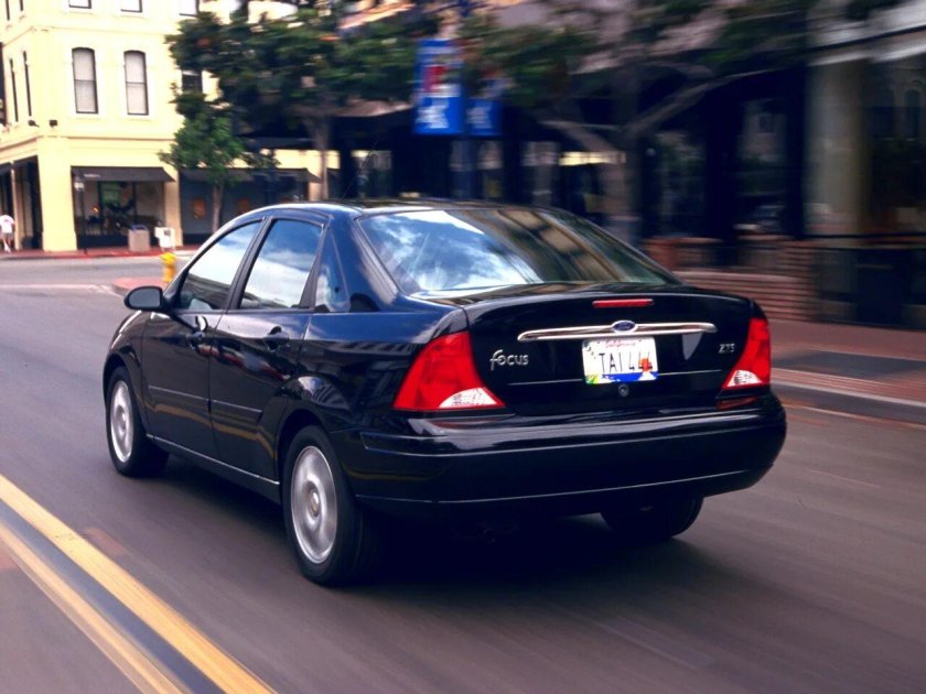 Форд фокус 1 седан