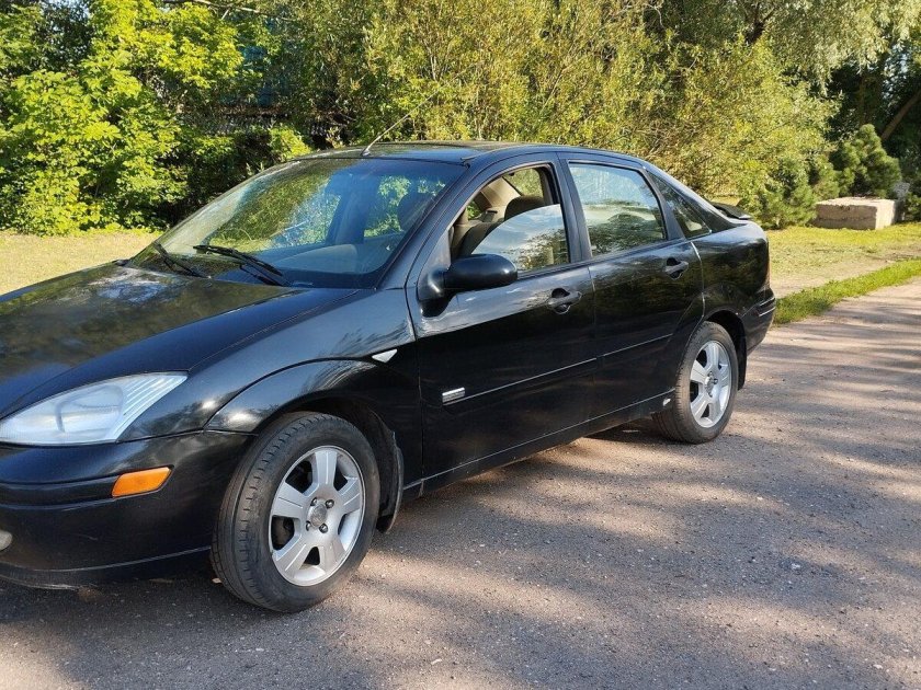 Форд фокус 1 седан 2001