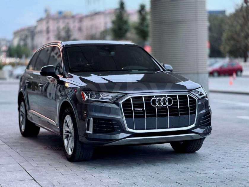 Audi q 7 4 m