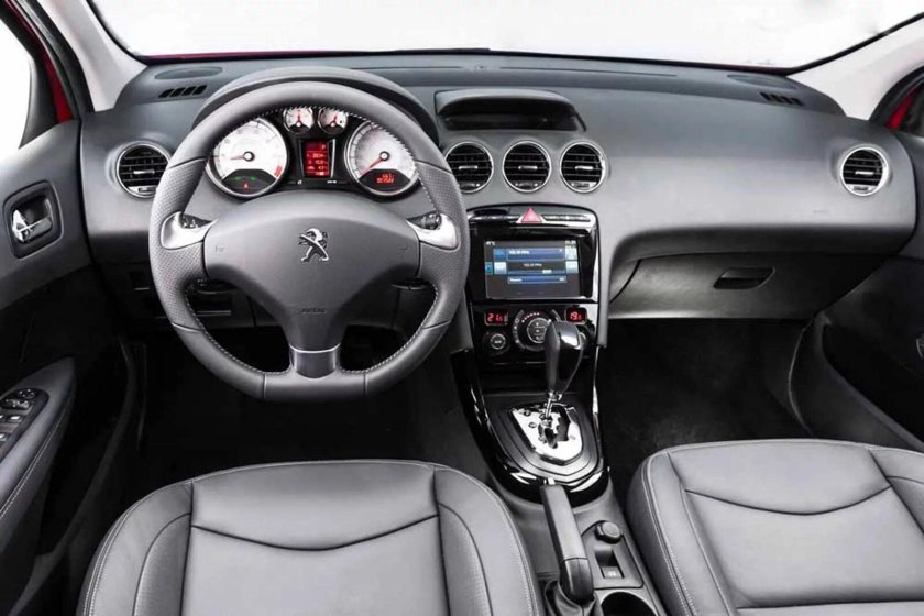 Пежо 308 салон