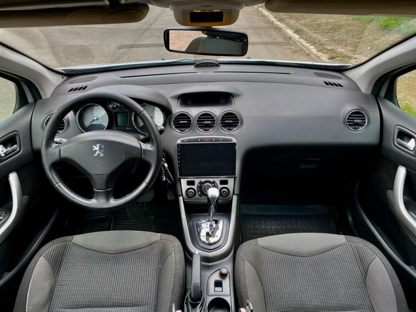Пежо 308 2008 салон внутри