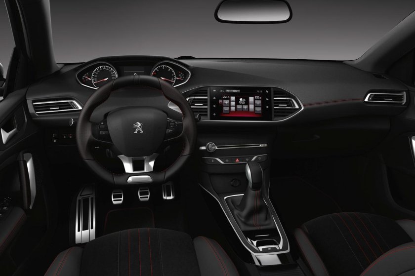 Пежо 308 2016 салон