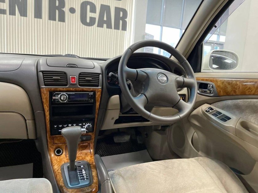 Ниссан блюберд силфи 2001