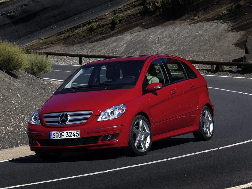 Mercedes-Benz w245