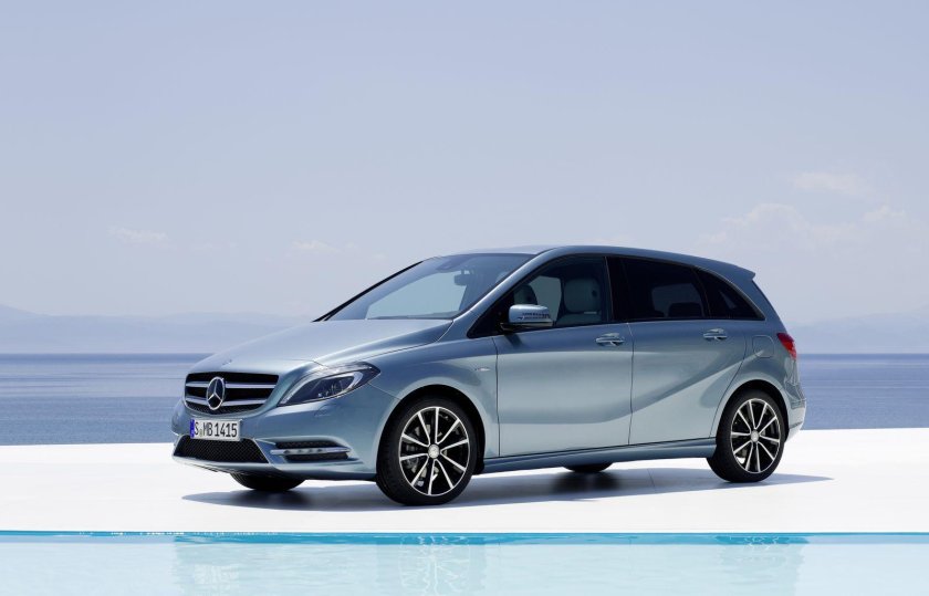 Mercedes-Benz b-class 2011