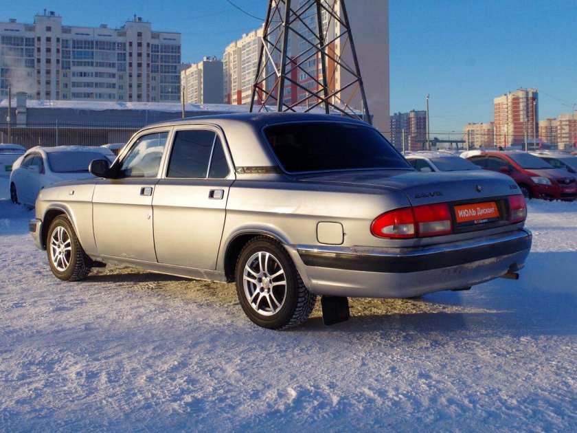 Волга газ 31105