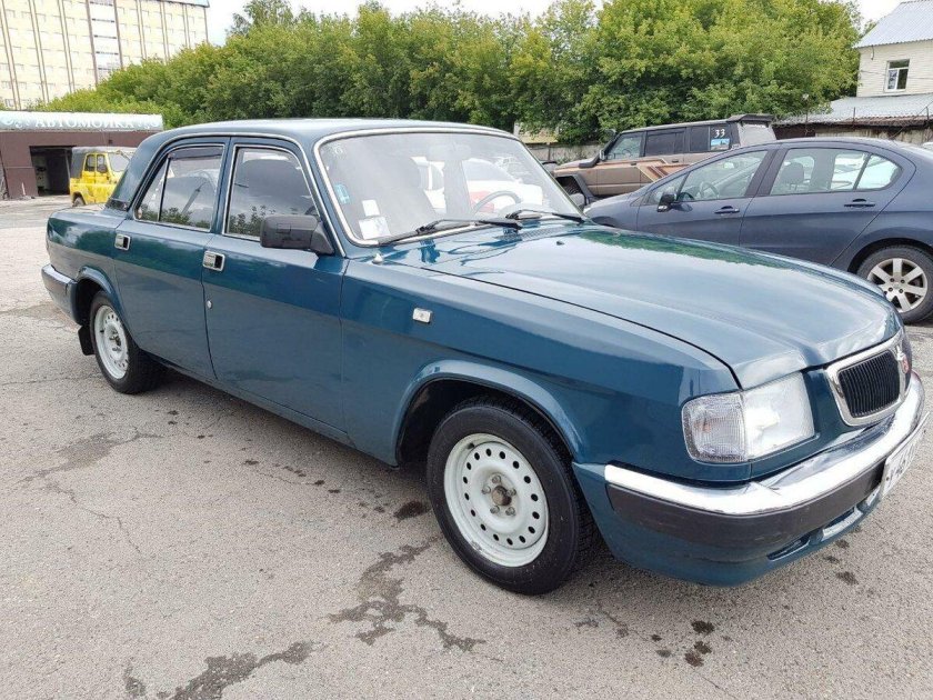 ГАЗ 3110 Волга синий