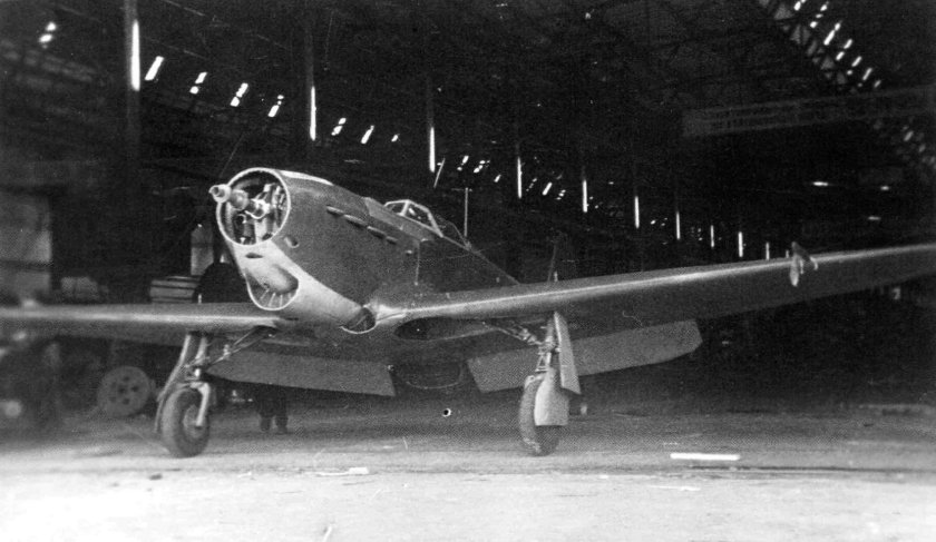 Самолёт як-1