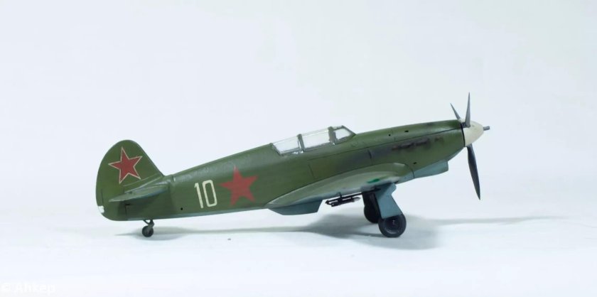 Brengun Yak-1