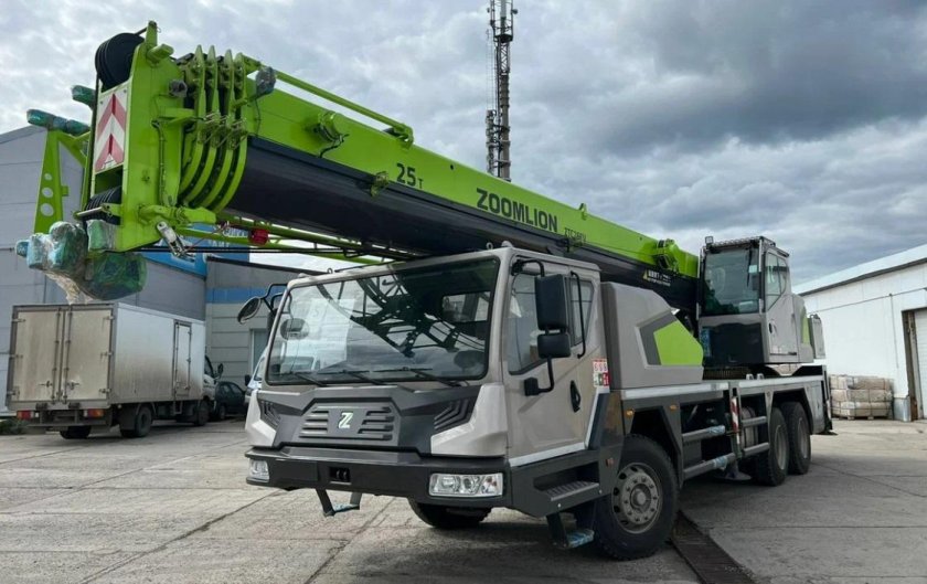 Zoomlion кран ZTC 600v