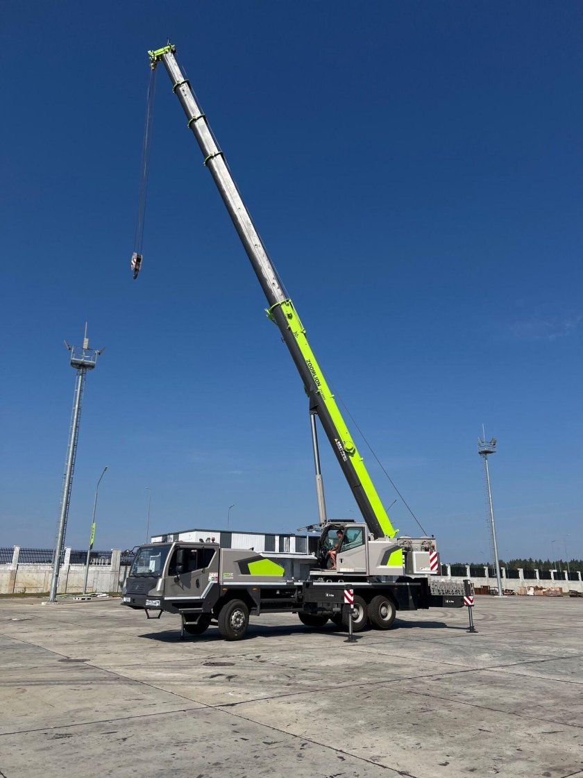 Кран zoomlion qy25v