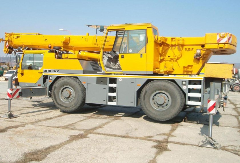 Liebherr LTM 1030 30 тонн