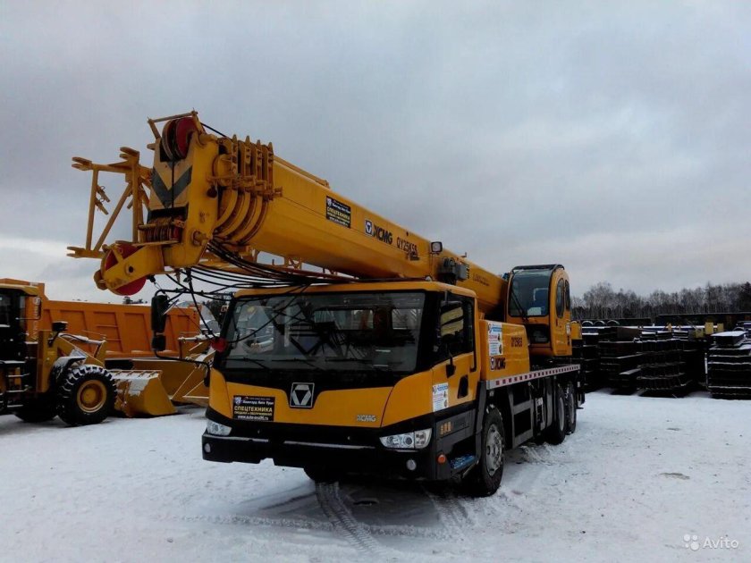 Автокрана 25т стрела 40м XCMG