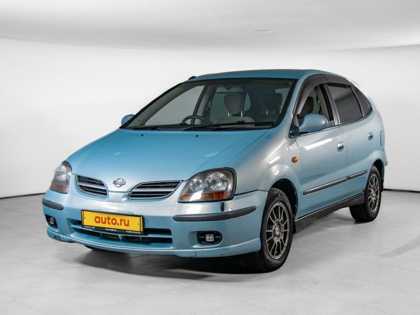 Nissan Tino 1.8 at, 2000