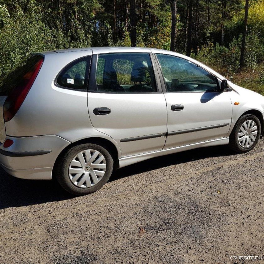 Ниссан Альмера Тино 2001