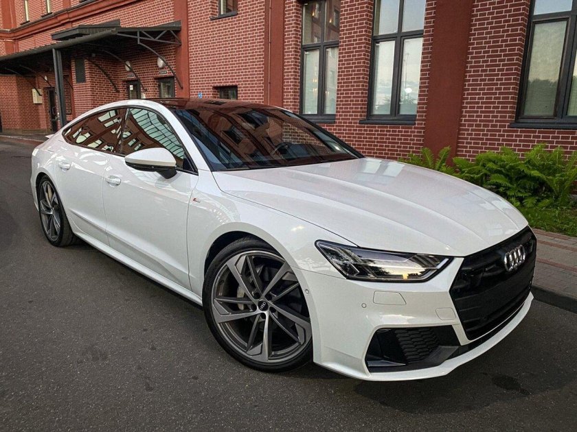 Ауди а 7 белая