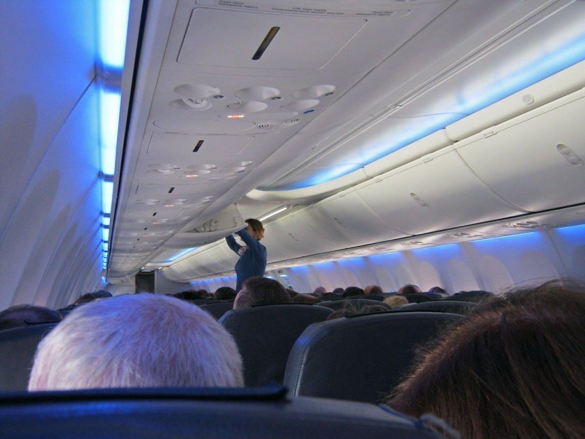 Самолёт аэробус а320 салон