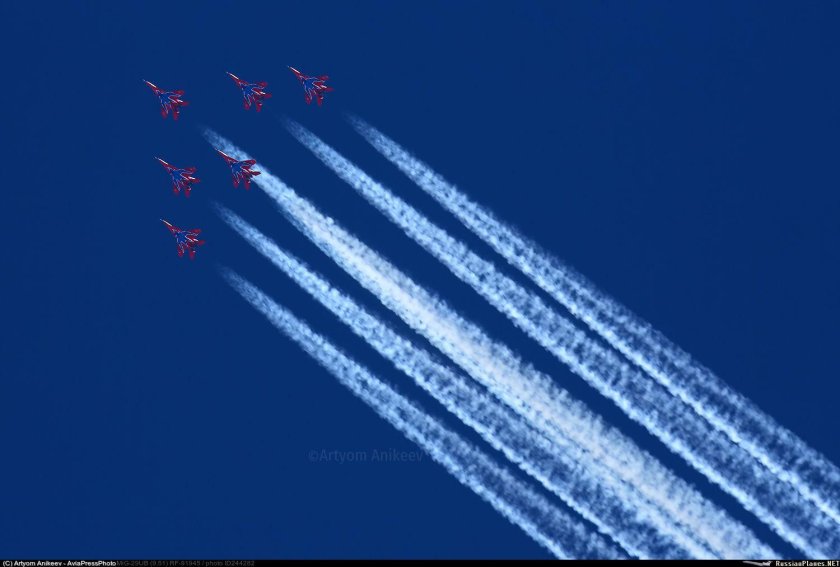 Эшелон самолета