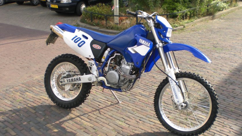 Yamaha wr400f