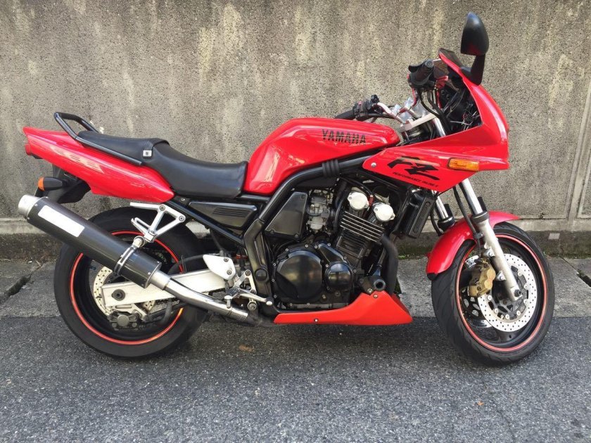 Yamaha FZ 400