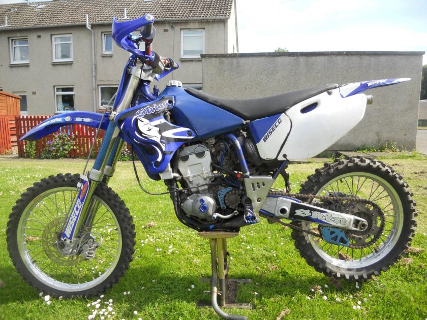 Yamaha yz400f