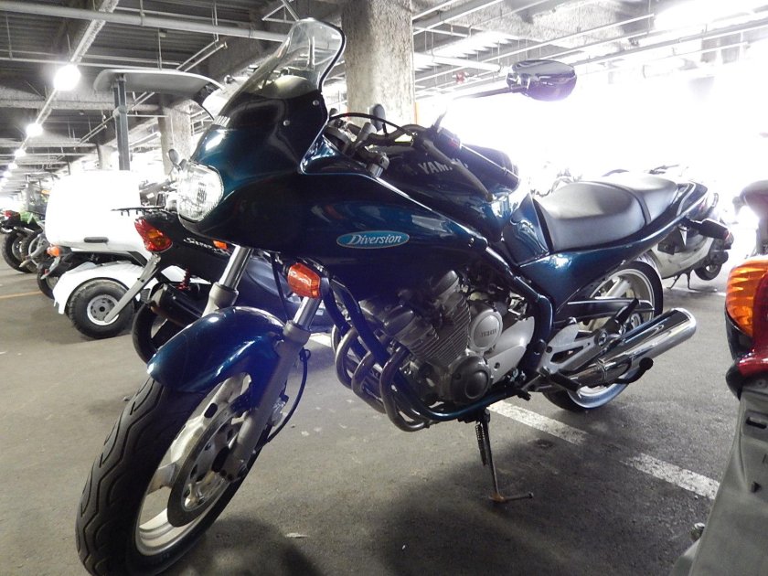 Yamaha diversion 400