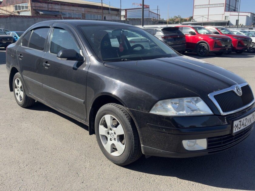 Шкода октавия 2008 1.6 механика лифтбек