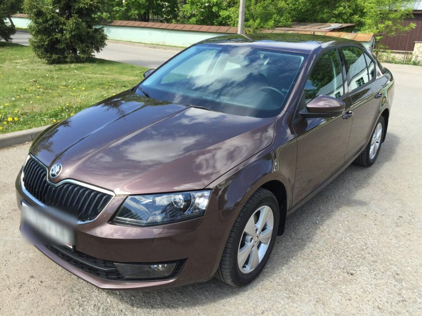 Skoda Octavia a7 Topaz Brown