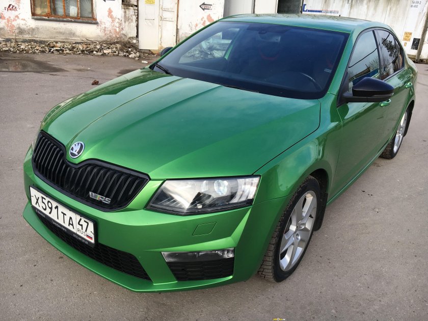 Skoda Octavia a7 Green