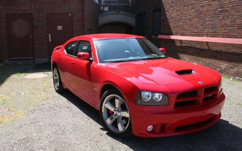 Dodge charger srt8 2010