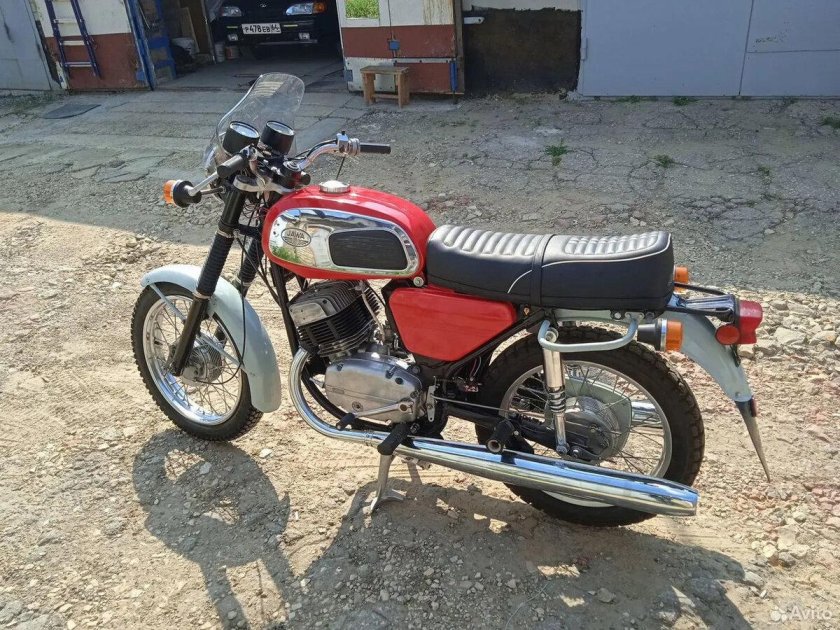 Мотоцикл ява 350