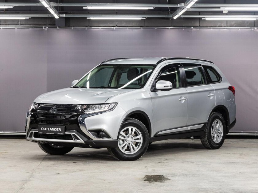 Mitsubishi Outlander 2022